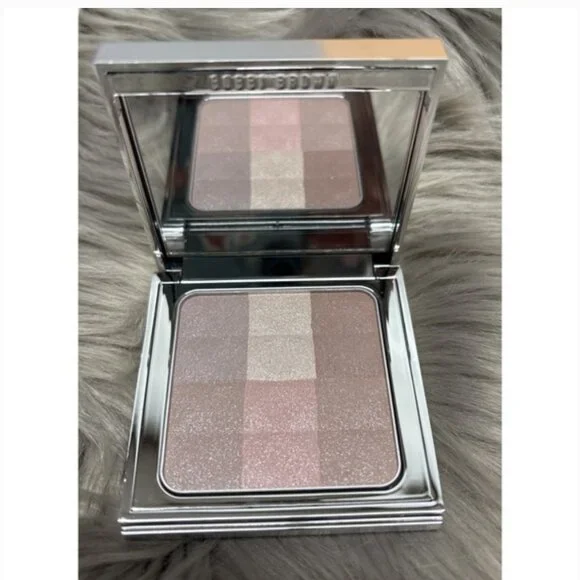 Luxury Brand Bobbi Brown Brightening Finishing Powder - Picture 7 of 8